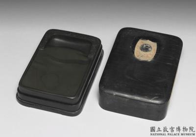 图片[2]-She-stone inkstone, Qing dynasty, Yongzheng reign (1723-1735)-China Archive